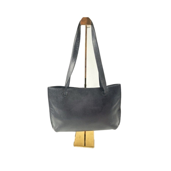 Authentic CHANEL Black Grained Calfskin Shopping Tote - Picture 3 of 15